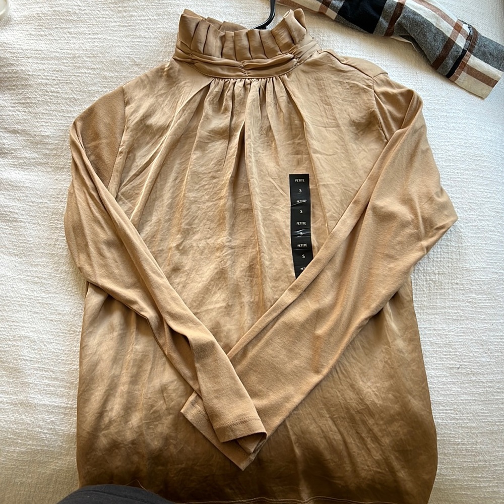 Banana Republic Beige Silky Blouse Small Petite NWT